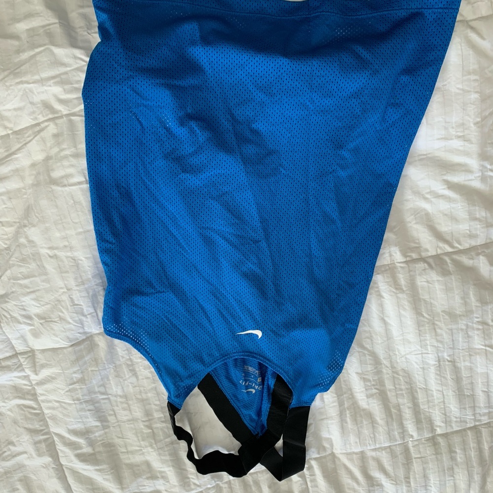 Nike cross tank top